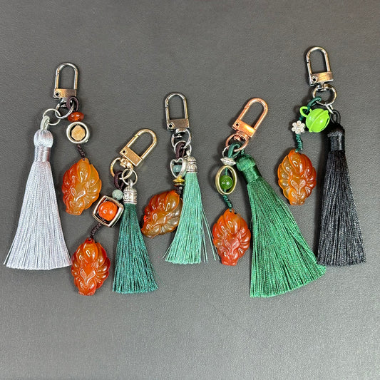 9 Tail Fox Ho Ly Natural Red Agate Accessory