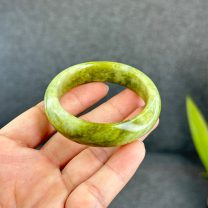 Natural Serpentine Bangle Leaf Style Size 50 mm