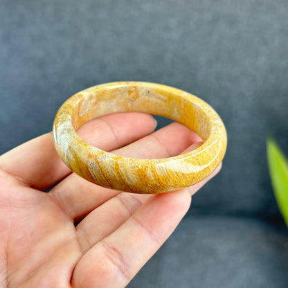 Natural Coral Bangle Leaf Style Size 53 mm