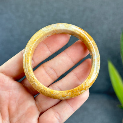 Natural Coral Bangle Leaf Style Size 53 mm