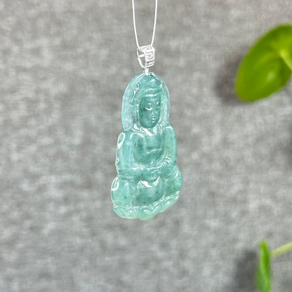 Pendentif en jade jadéite Quan The Am Buddha vert d'eau glacée avec crochet en or blanc 18 carats