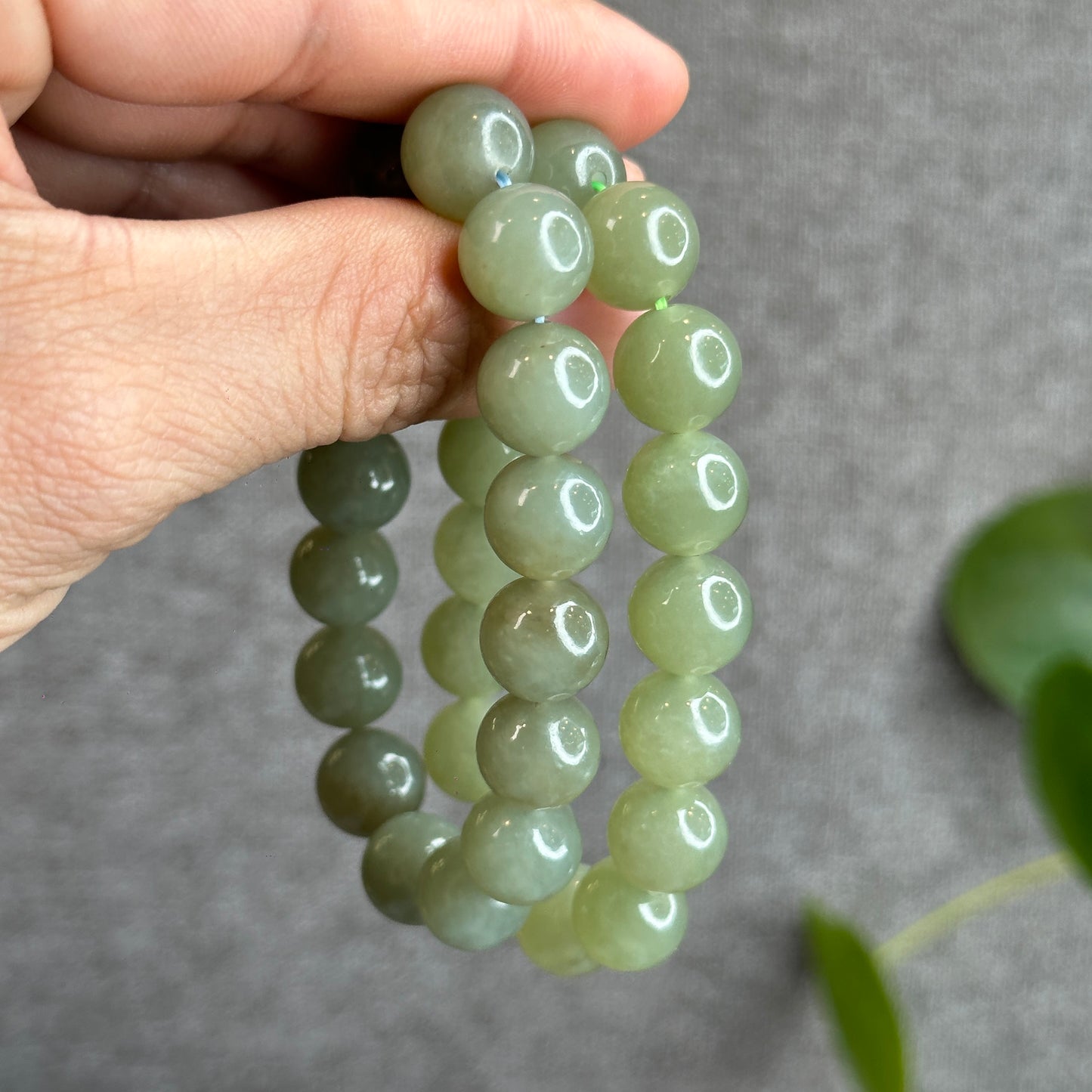 Light Green Hetian Nephrite Jade Bracelet Size 11 mm