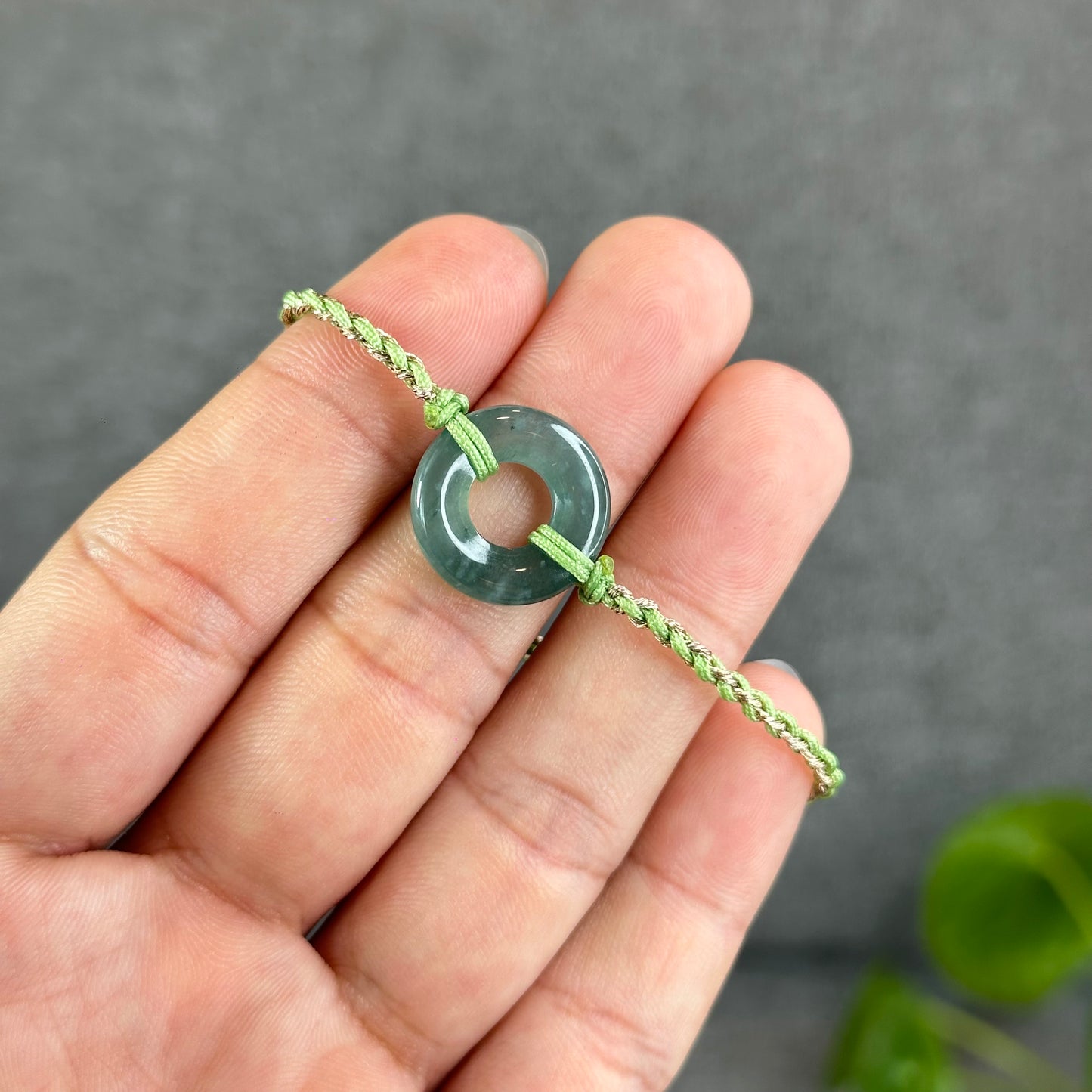 Dong Dieu Donut Water Green Natural Jadeite Jade Bracelet(Random Color Based on Availability)