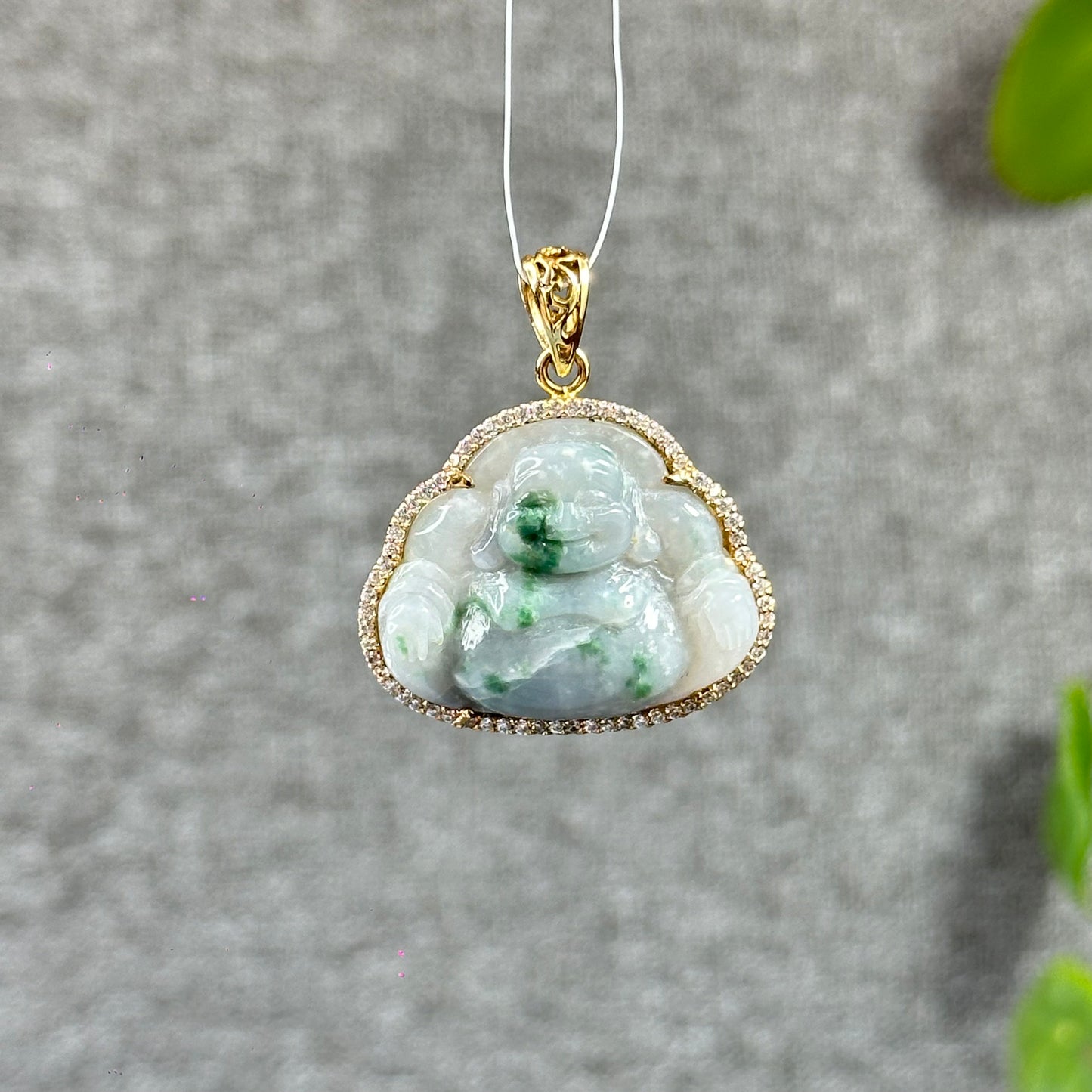 Pendentif en jade de jadéite verte impériale Happy Buddha