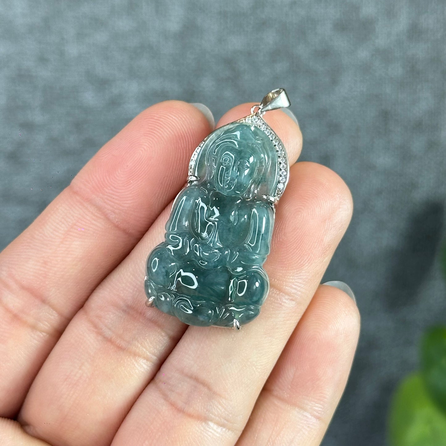 Icy Water Green Quan The Am Buddha Natural Jadeite Jade with White Stone Aura Pendant in Silver Simple setting