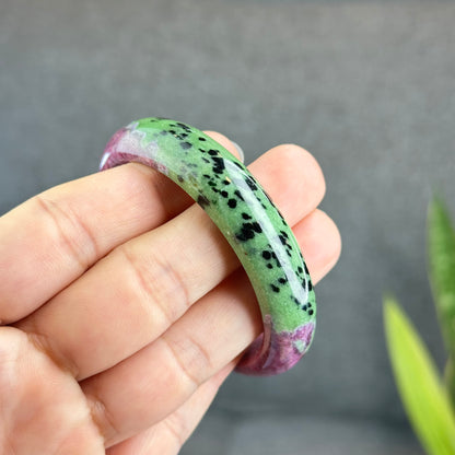 Natural Ruby Bangle Leaf Style Size 53 mm