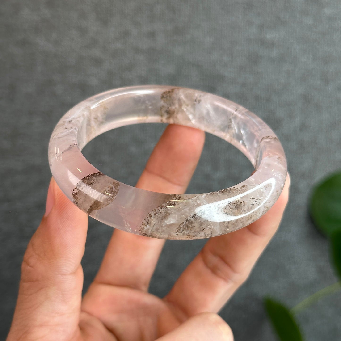 Dendritic in Rose Quartz Bangle Leaf Style Size 58.2 mm