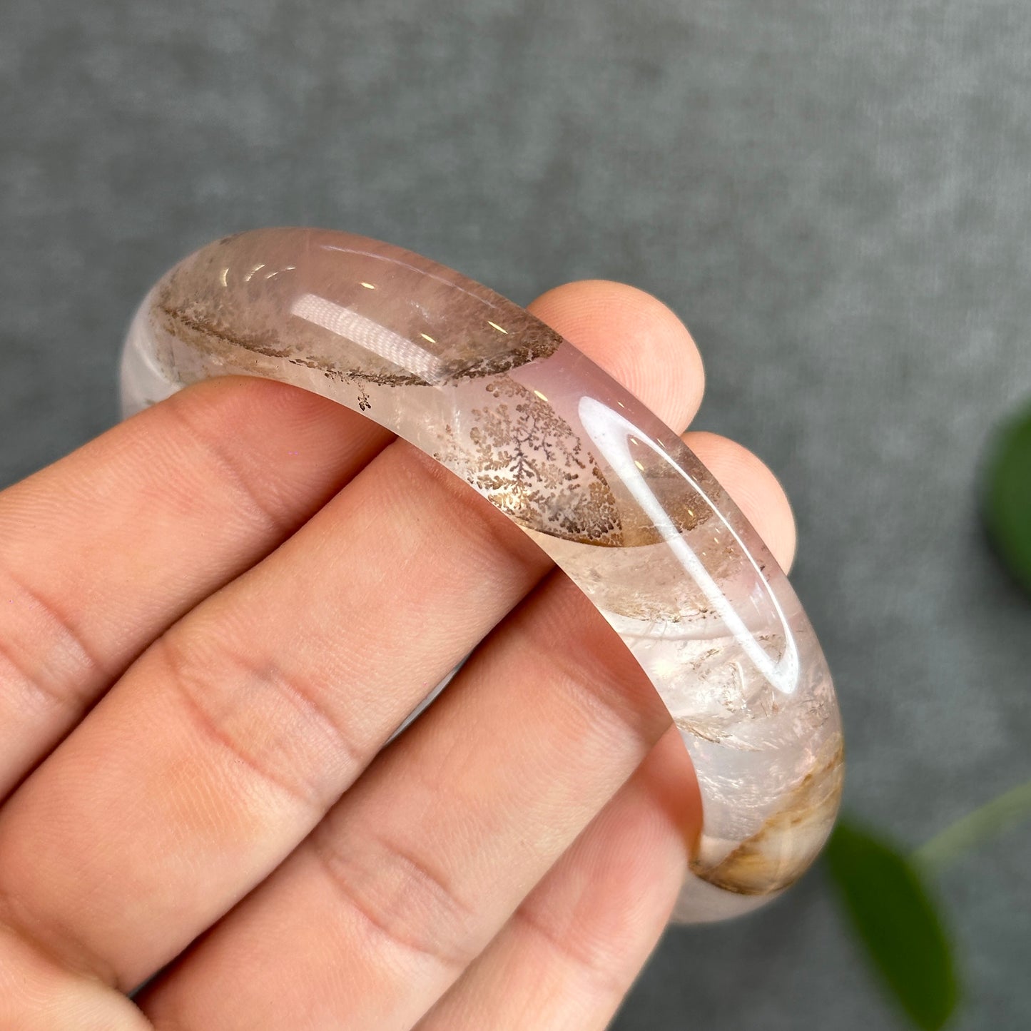 Natural Dendritic in Rose Quartz Bangle Leaf Style Size 58.2 mm