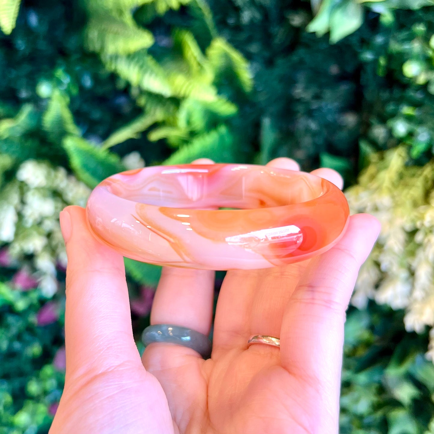 White-Orange Agate Banlge Leaf Style Size 58 mm