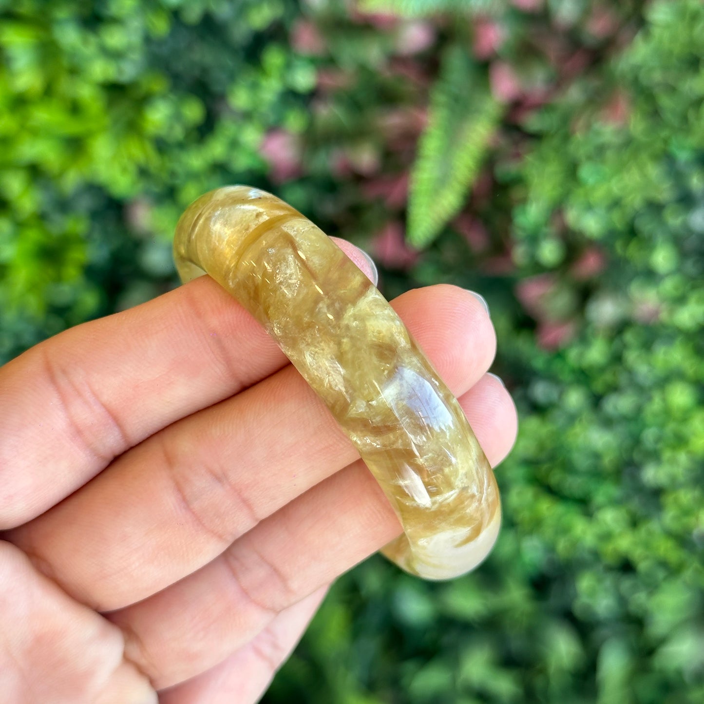 Golden Muscovite Bangle Leaf Style Size 55 mm