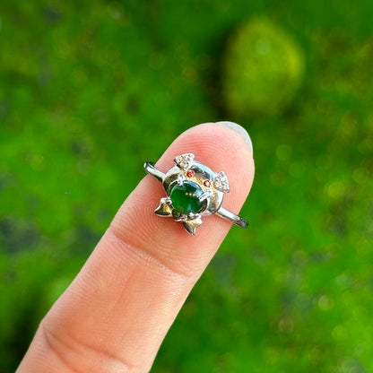 Pig Icy Imperial Green Jadeite Jade Ring Free size in Silver 925 Setting