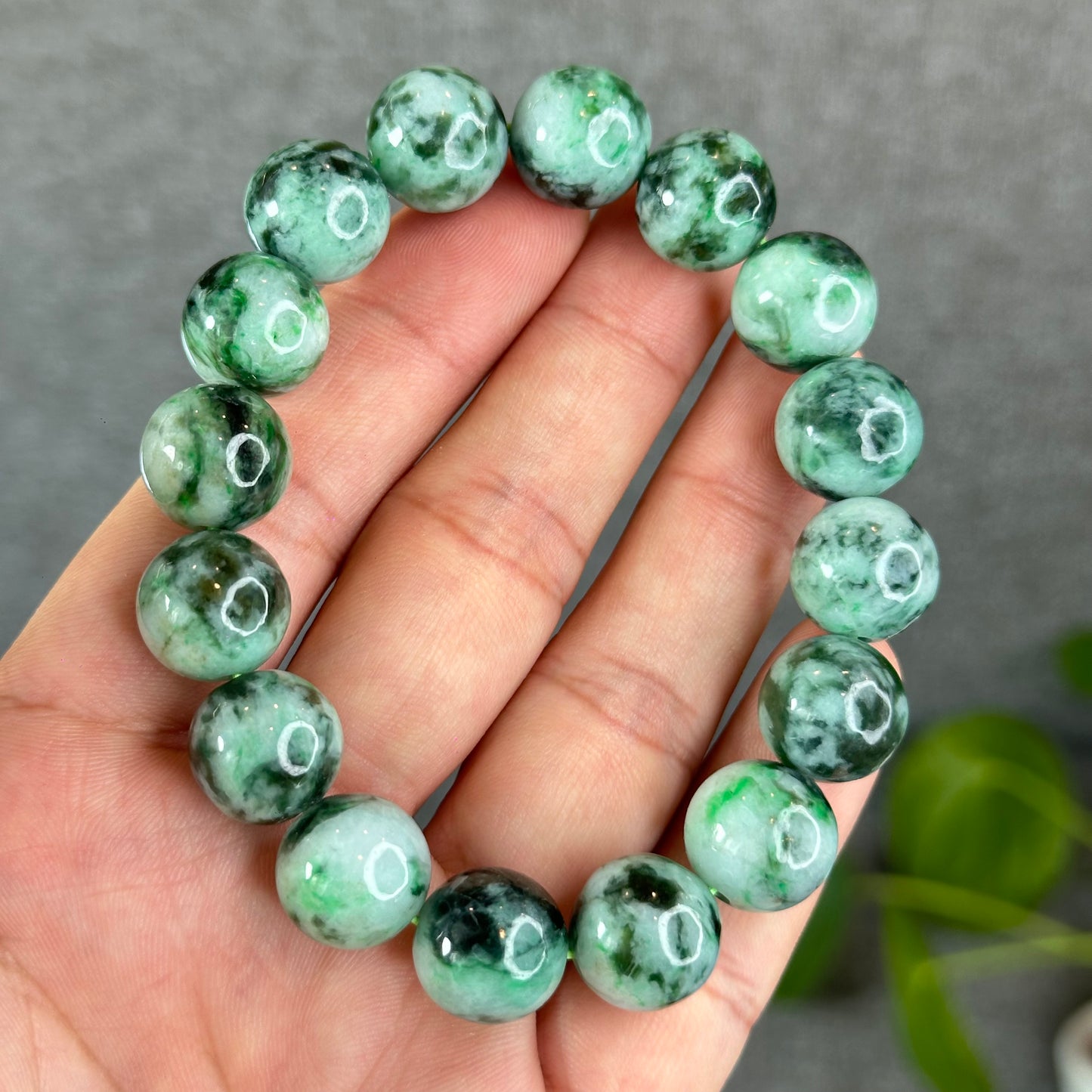 Apple Green Son Thuy Jadeite Jade Bracelet Size 12.5-13 mm