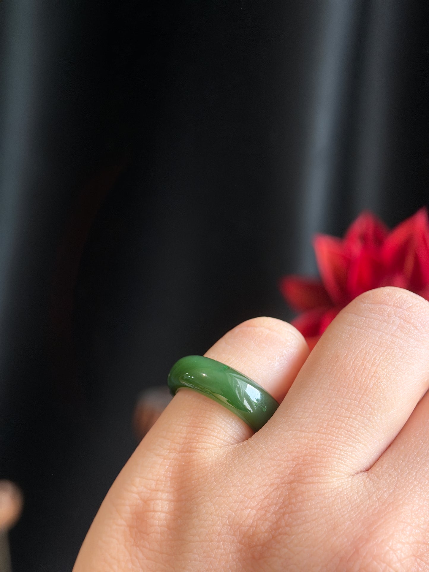 Natural Nephrite Jade Ring Leaf Style Size 1.6
