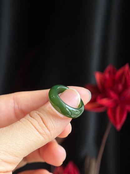 Natural Nephrite Jade Ring Leaf Style Size 1.6