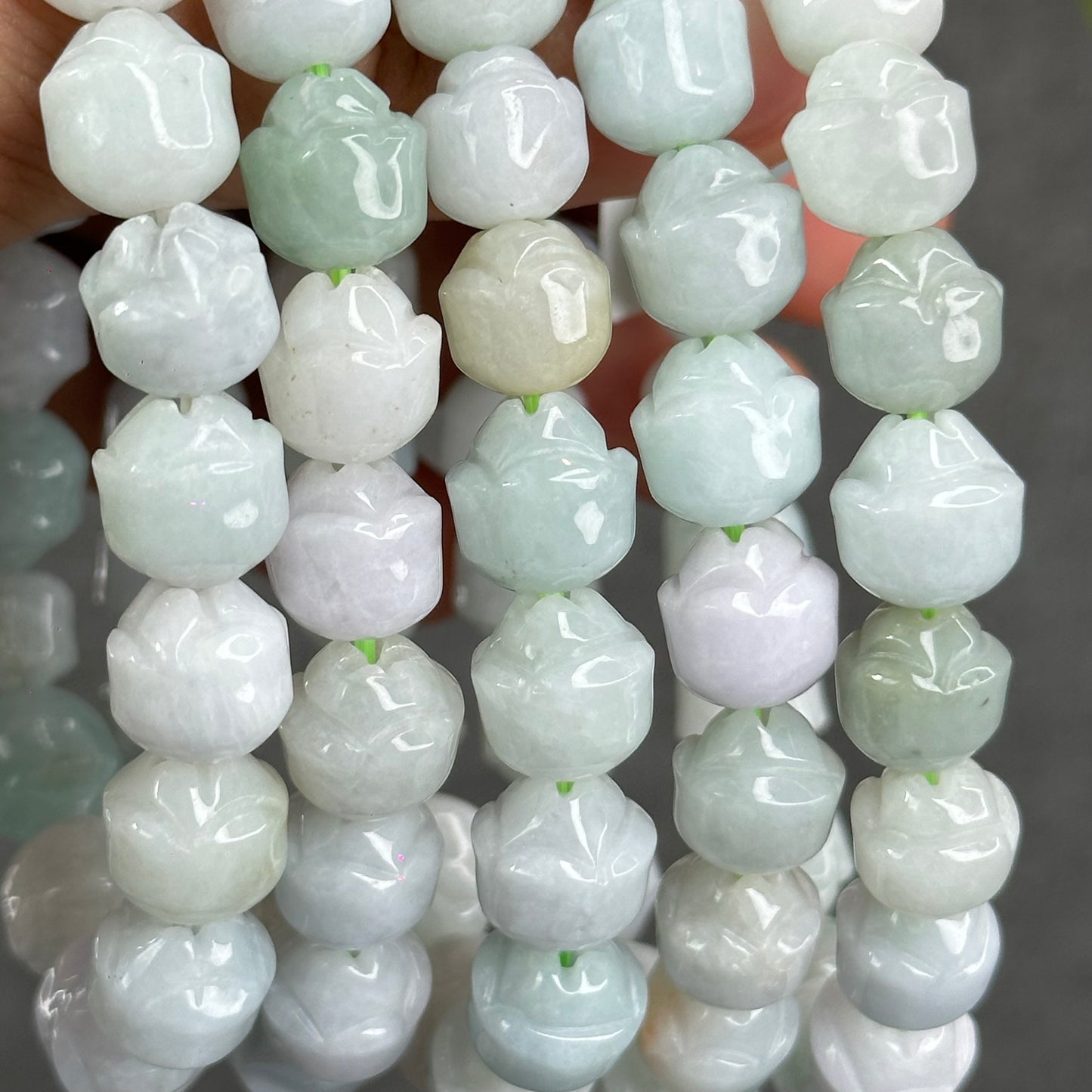 Vo Uu Jadeite Jade Flower Bracelet Size 10 mm
