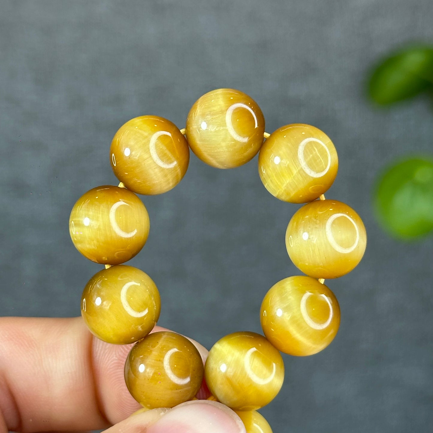 Natural Golden Center Tiger Eye Bracelet Size 12 mm