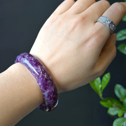 Lepidolite Bangle Leaf Style Size 56 mm