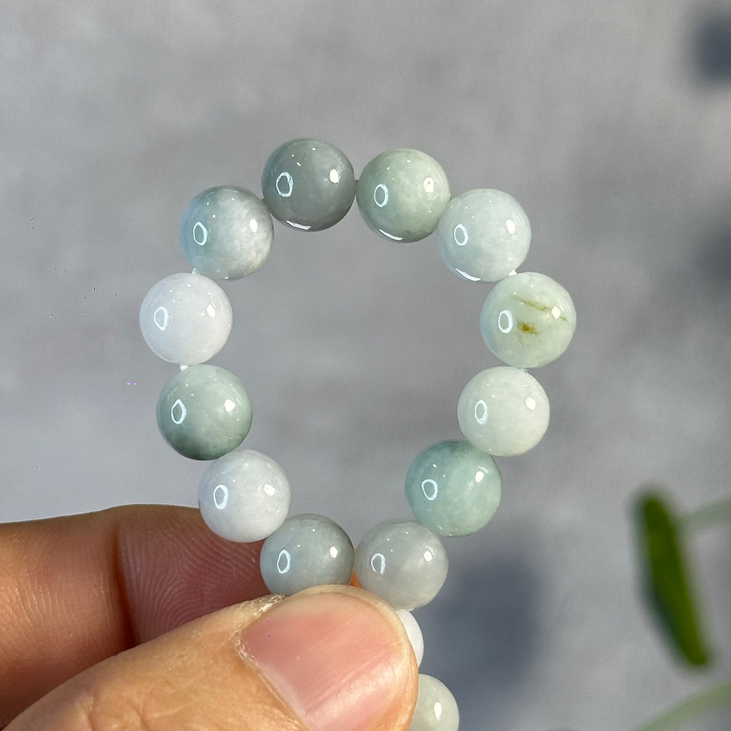 Ivory Mix Natural Jadeite Jade Bracelet Size 8 mm