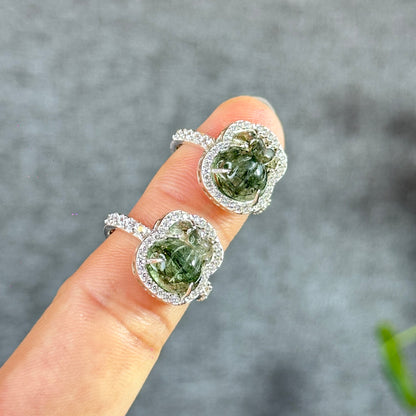 Green Rutilated Quartz Money Bag Ring in Silver with White Stone Setting Size 1.65