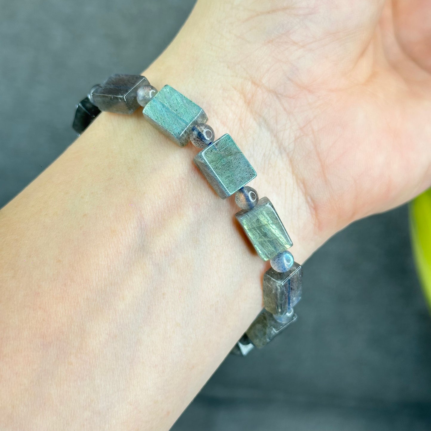 Natural Labradorite Rectangular Bracelet Size 8.5 mm