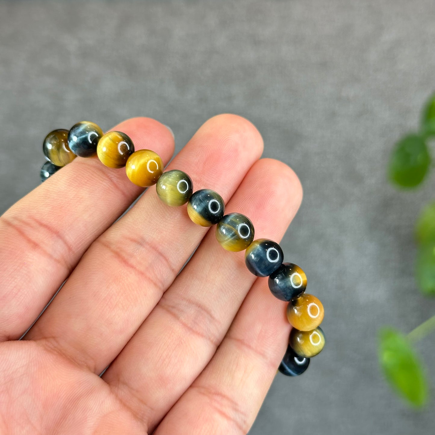 Natural Eagle Eye Bracelet Size 8 mm