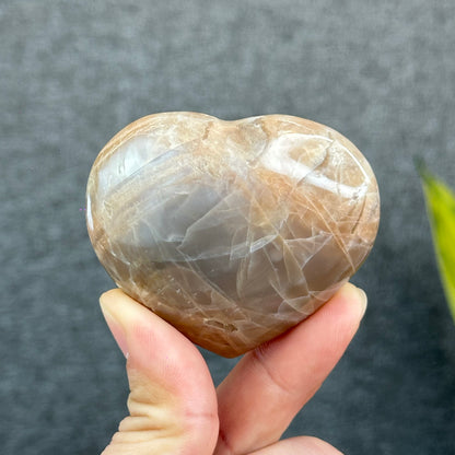 Natural Orange Moonstone Heart Stone