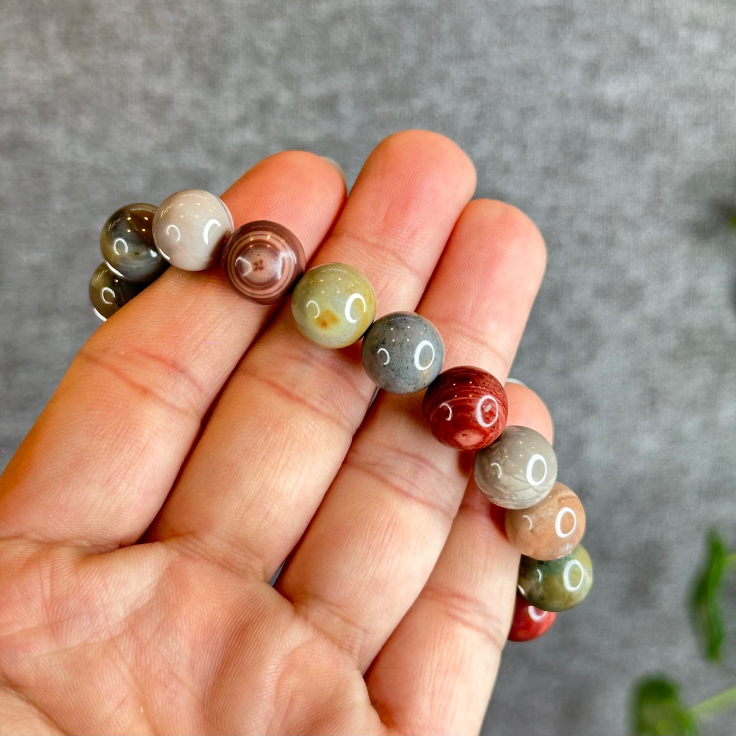 Multi Colour Natural Alashan Agate Bracelet Size 11.2 mm