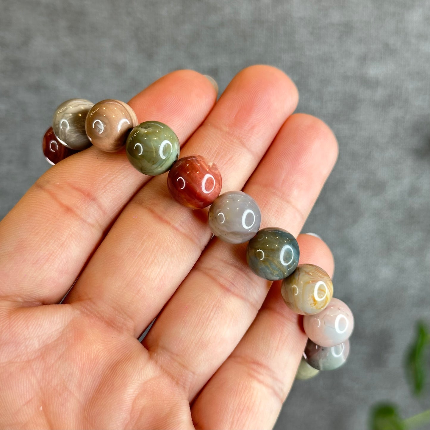 Multi Colour Natural Alashan Agate Bracelet Size 11.2 mm