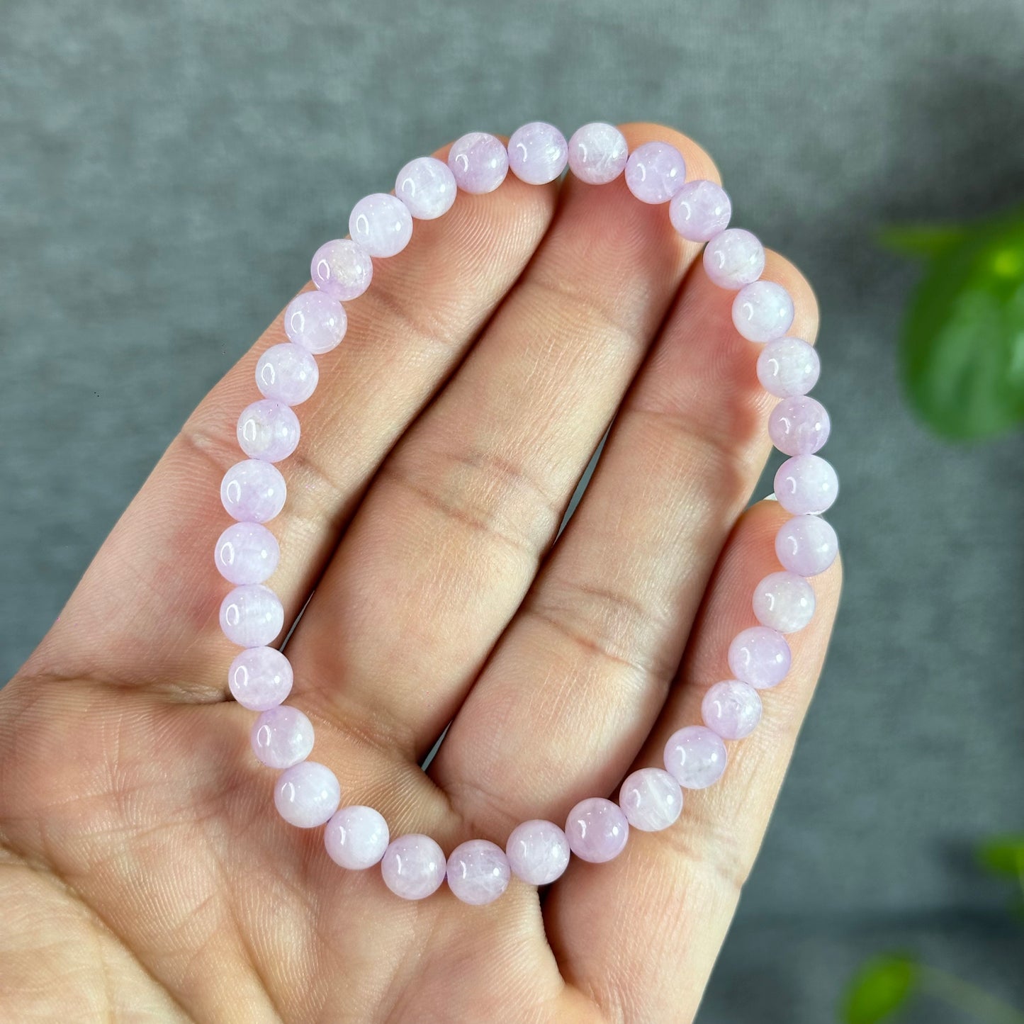 Natural Kunzite Bracelete Size 6 mm