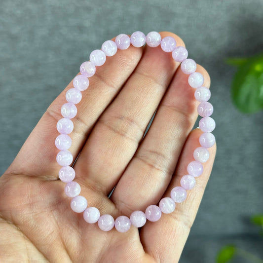 Natural Kunzite Bracelete Size 6 mm
