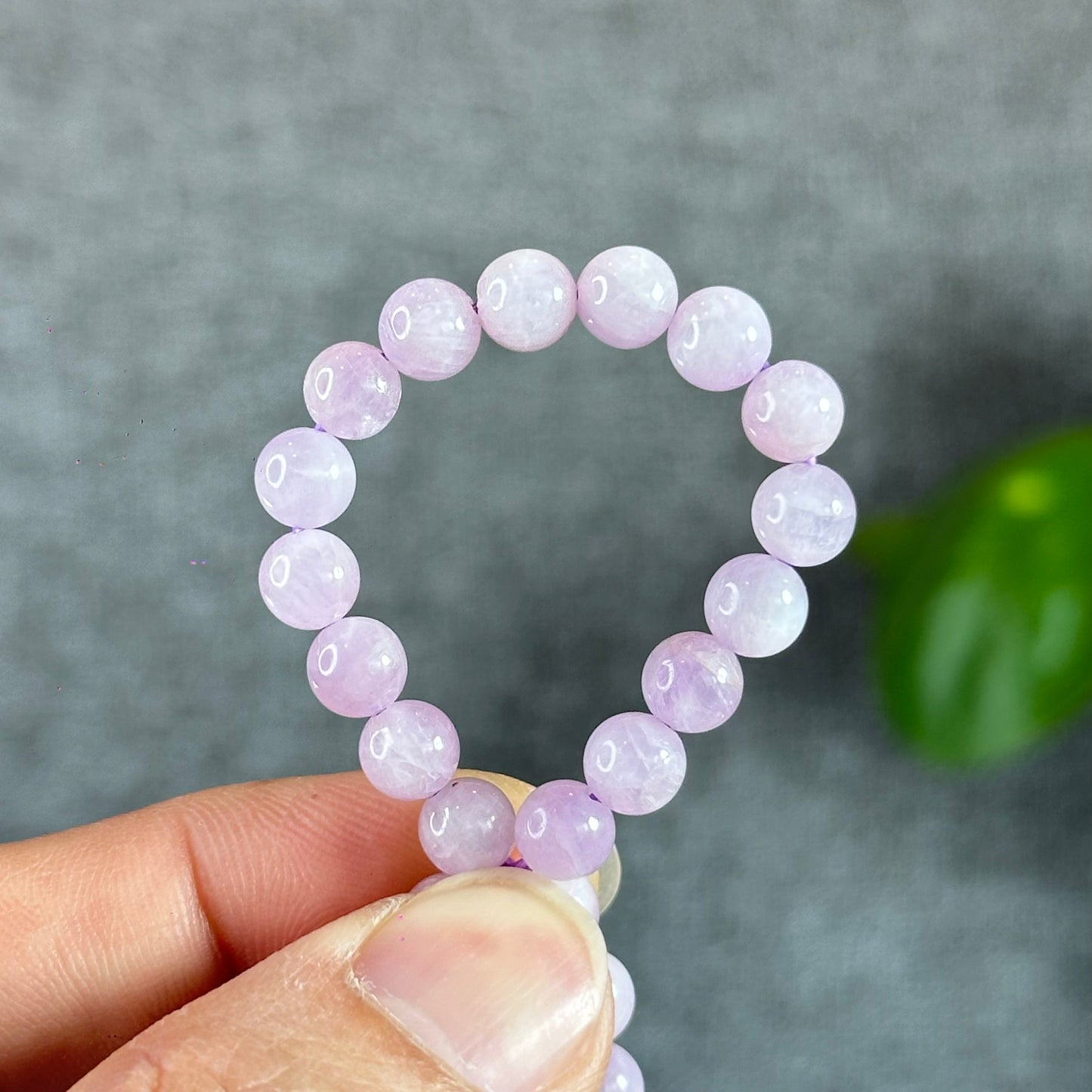 Natural Kunzite Bracelete Size 6 mm