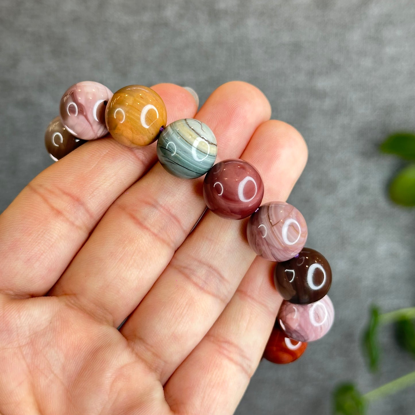 Multi Colour Natural Alashan Agate Bracelet Size 14.2 mm