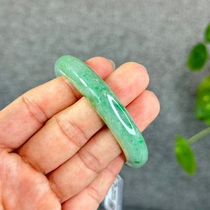 Natural Bright Apple Green Semi-Translucent Jadeite Jade Bangle Leaf Style Size 55.5 mm