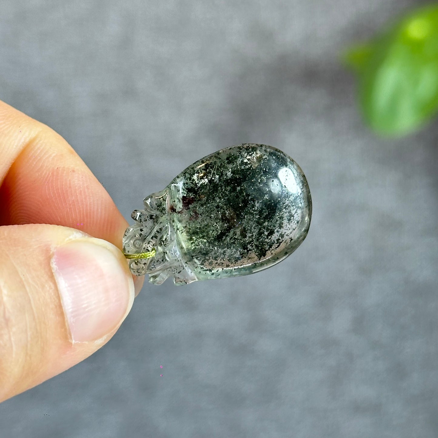 Prosperous Bag Green Landscape Quartz Pendant