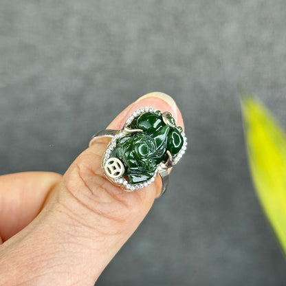 Bague Pixiu Nephrite Jade Argent avec Serti Pierre Blanche Taille 1.7