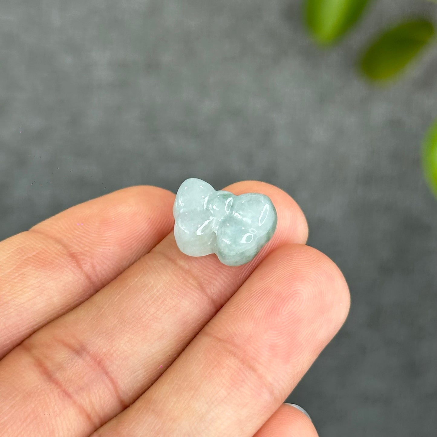 Natural Bow Jadeite Jade Charm