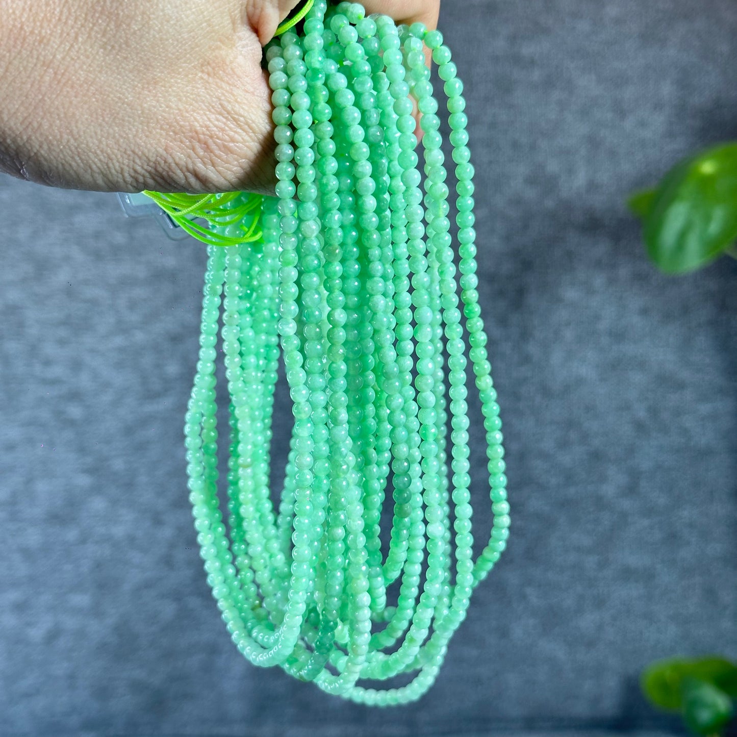 Apple Green Natural Jadeite Jade Triple Wrap Bracelet Size 4 mm