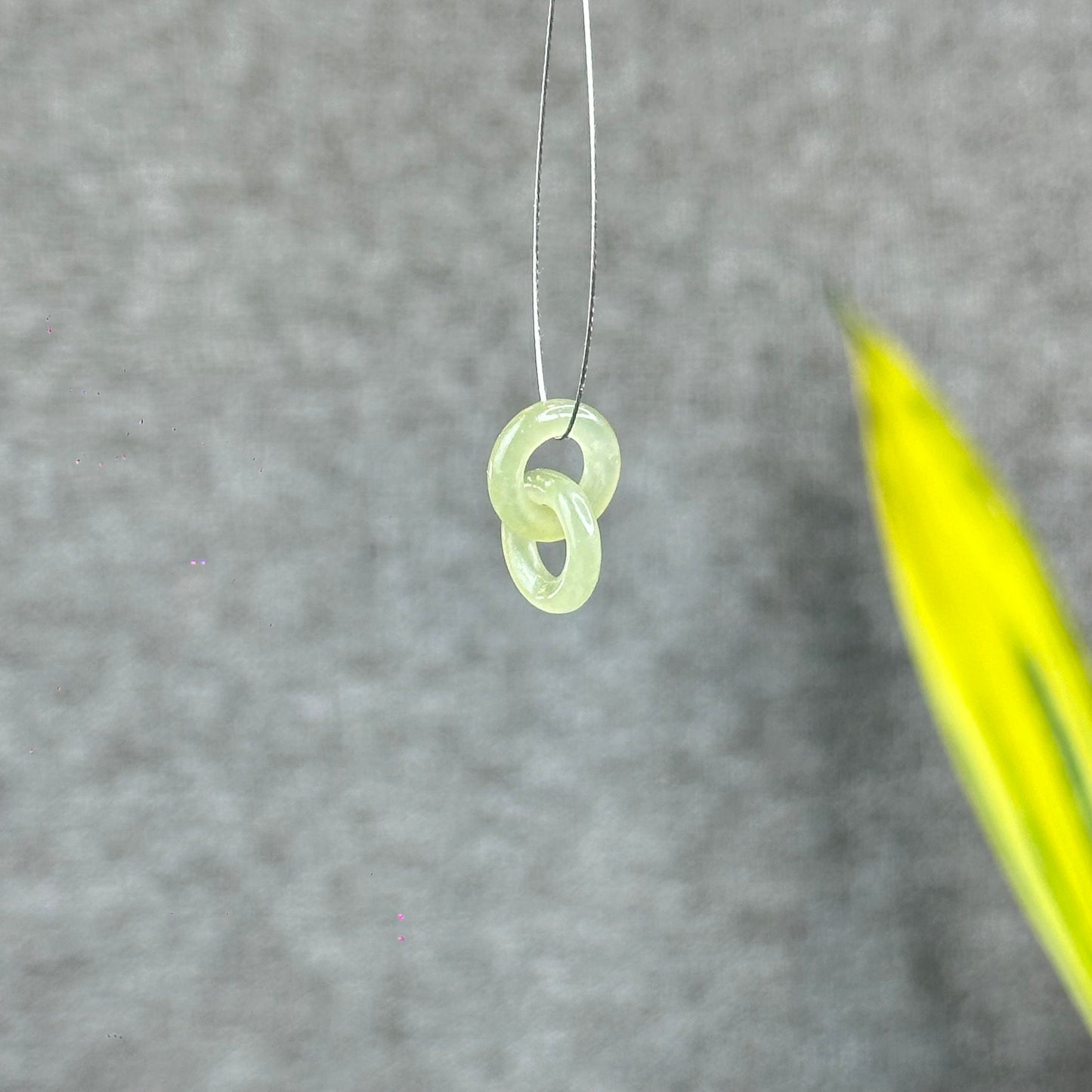 Natural Translucent Nephrite Jade Circle Interlock Charm