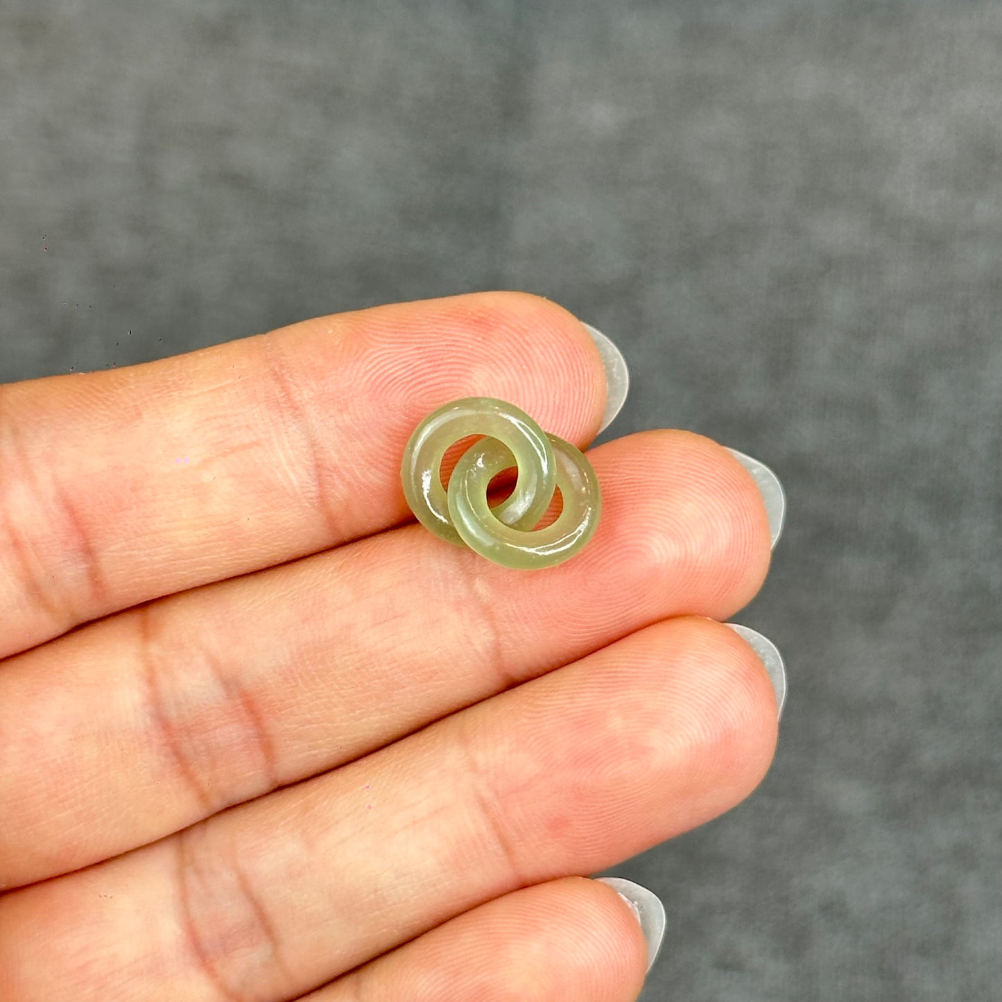 Natural Translucent Nephrite Jade Circle Interlock Charm