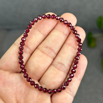 Natural Garnet Faceted Bracelet Size 4 mm