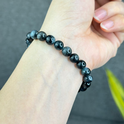 Natural Midnight Aquamarine Bracelet Size 8 mm