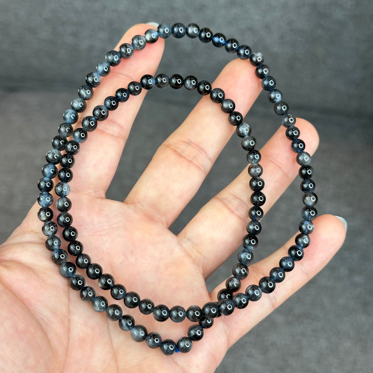Natural Midnight with Flash Aquamarine Triple Wrap Bracelet Size 5 mm