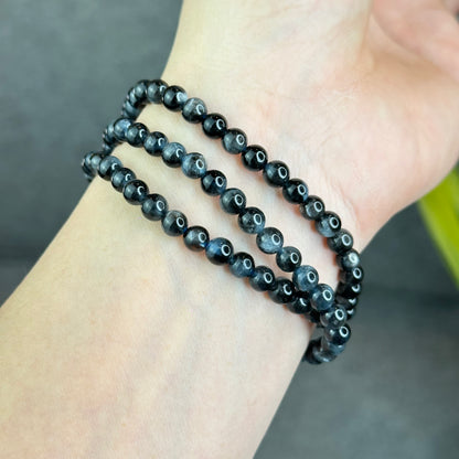 Natural Midnight with Flash Aquamarine Triple Wrap Bracelet Size 5 mm