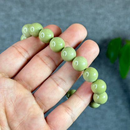 Natural Pastel Green Alashan Agate Bracelet Size 11.8 mm