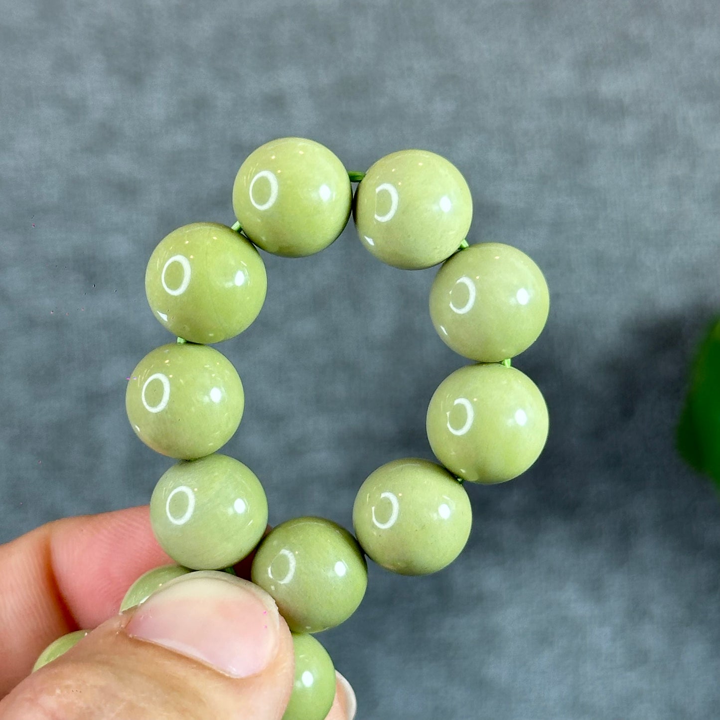 Natural Pastel Green Alashan Agate Bracelet Size 11.8 mm