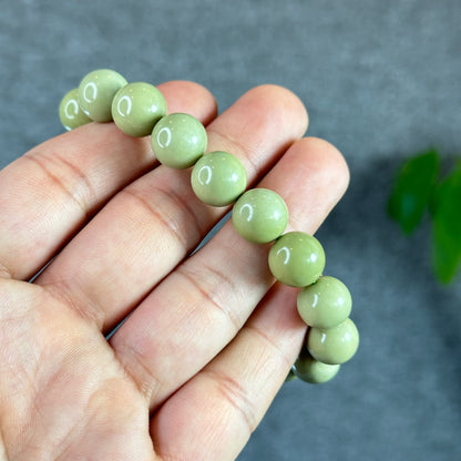 Natural Pastel Green Alashan Agate Bracelet Size 11.2 mm