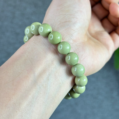 Natural Pastel Green Alashan Agate Bracelet Size 11.2 mm