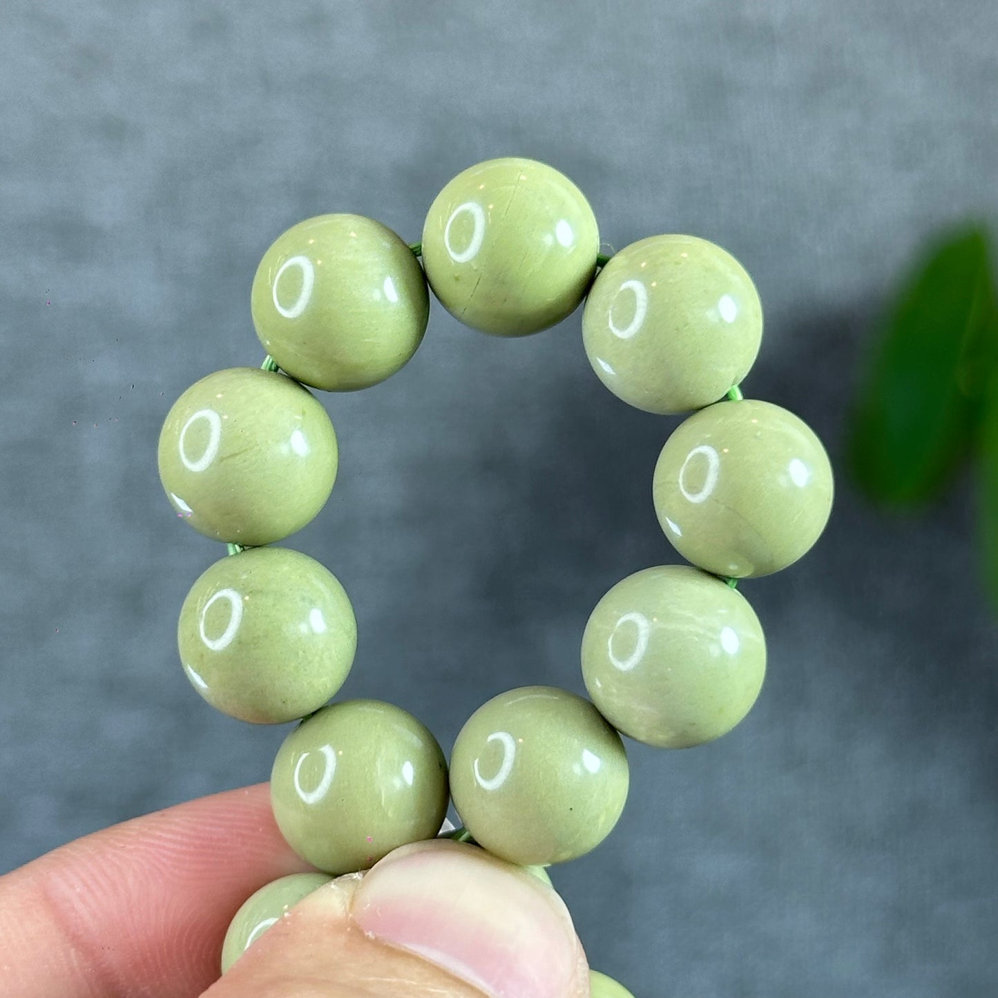 Natural Pastel Green Alashan Agate Bracelet Size 11.2 mm
