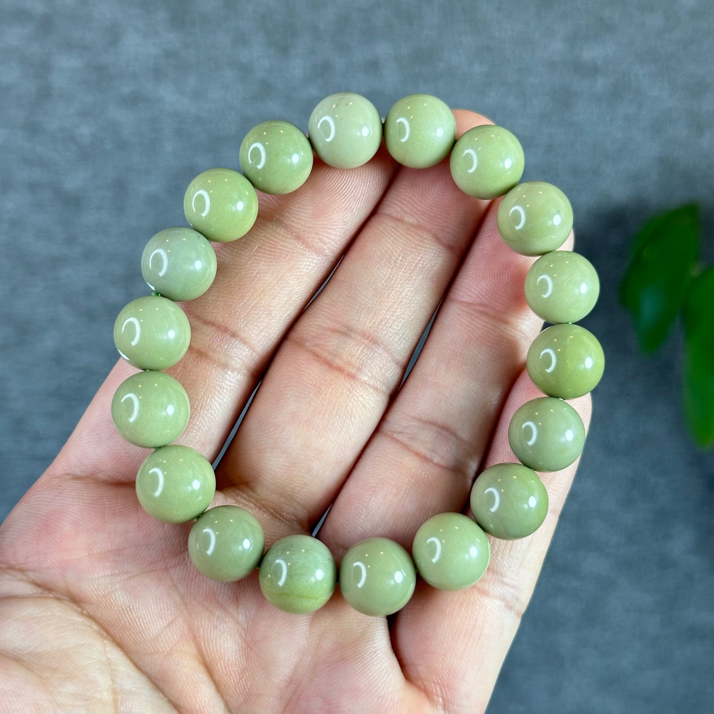 Natural Pastel Green Alashan Agate Bracelet Size 11.2 mm