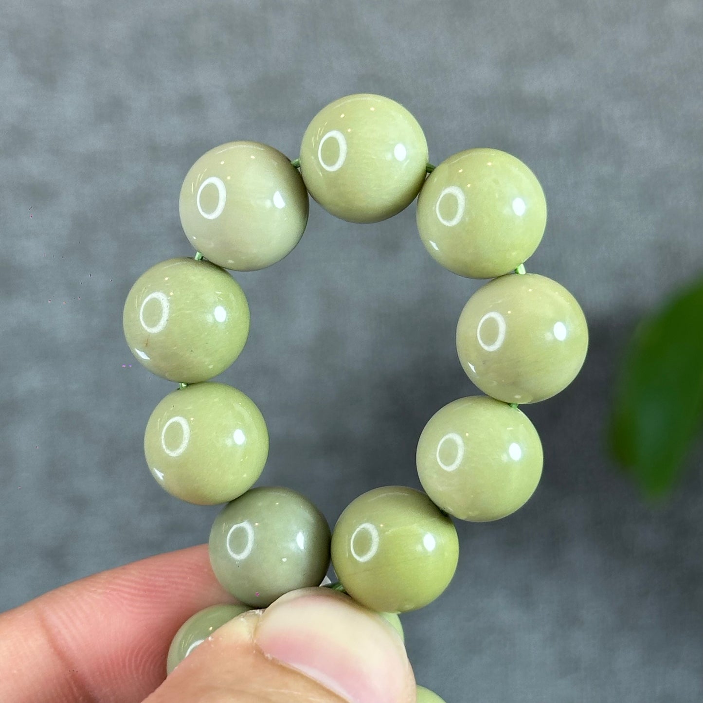 Natural Pastel Green Alashan Agate Bracelet Size 11.2 mm